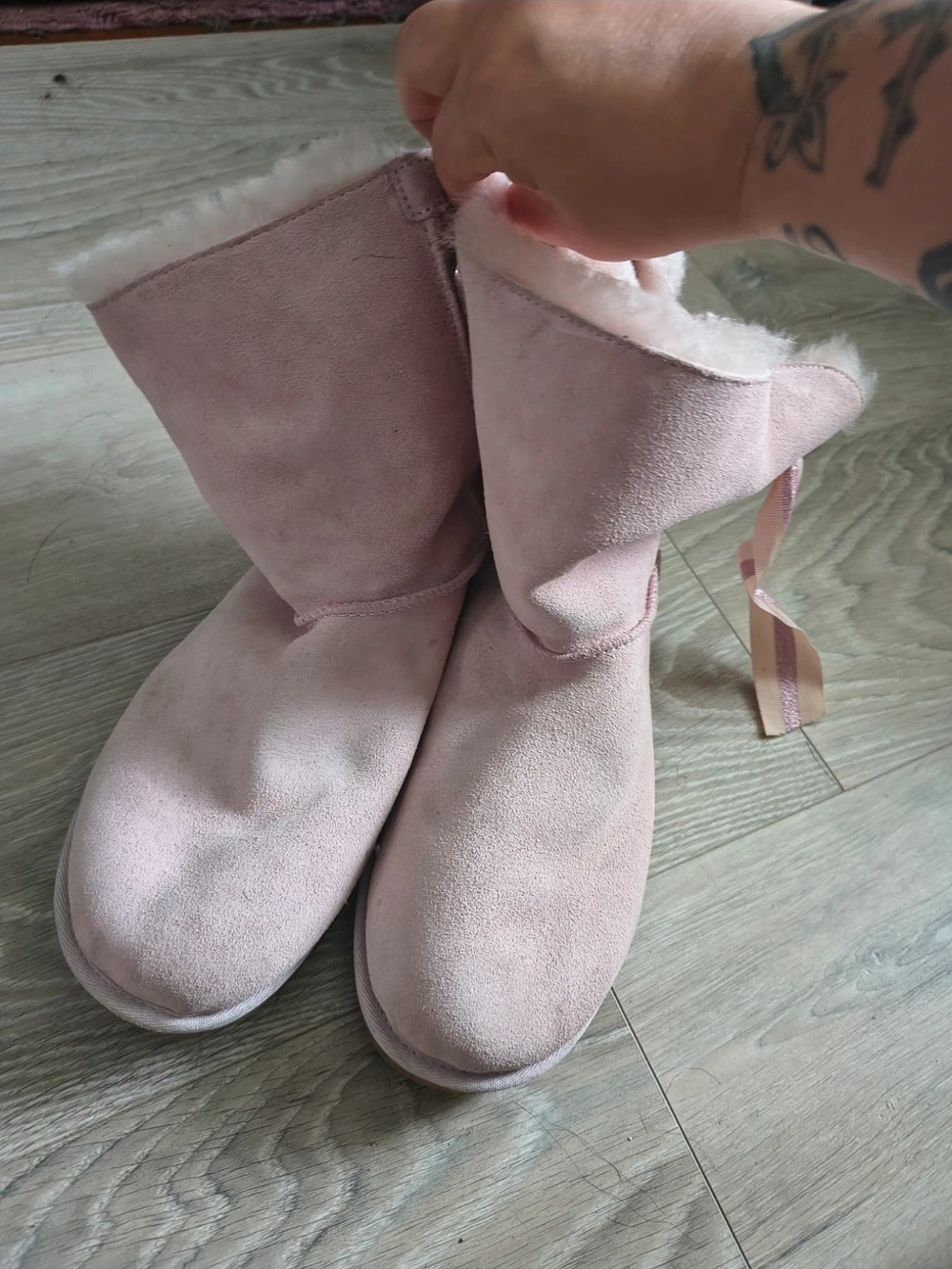 UGG Light Pink Suede Shearling Lined Winter Boots